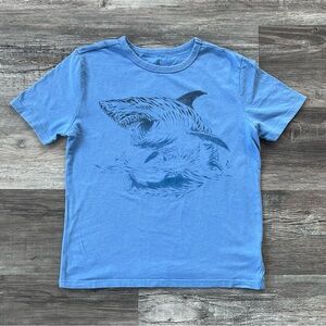GAP Boys Shark T-shirt. Size Large. Blue.